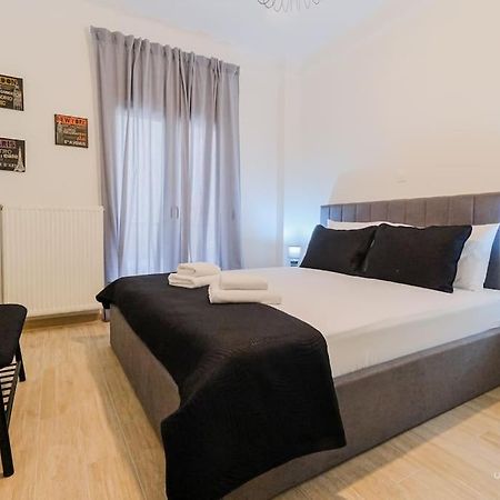 Theofilos Urban Apartment, Close To City Center Thessaloníki Luaran gambar
