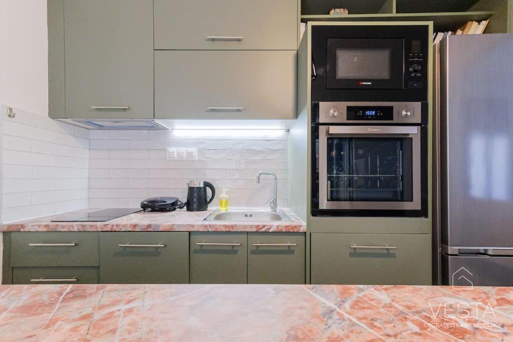 Theofilos Urban Apartment, Close To City Center Thessaloníki Luaran gambar