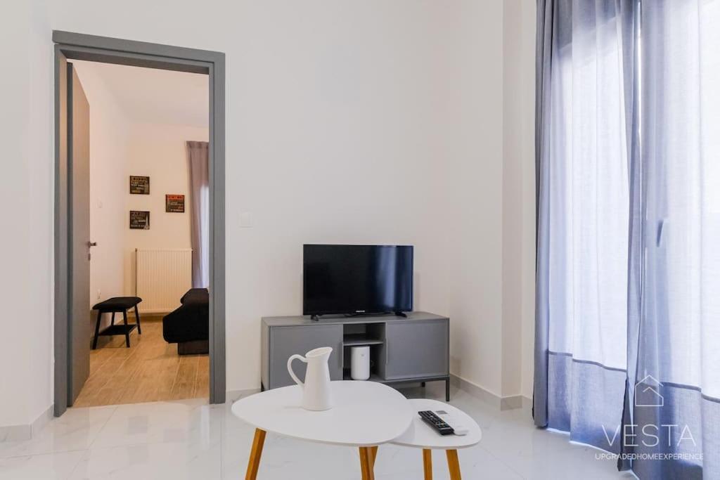 Theofilos Urban Apartment, Close To City Center Thessaloníki Luaran gambar